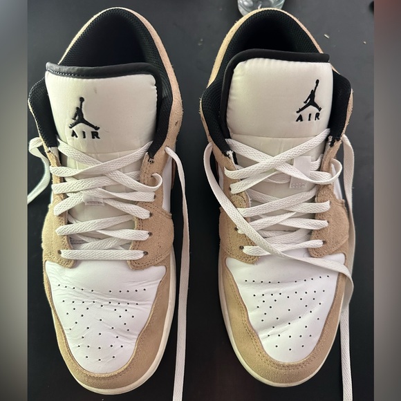 Nike Air Jordan’s (men’s 12) - Picture 1 of 4
